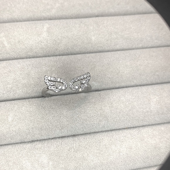New Dainty Angel Wings Adjustable Ring Pavé - Picture 3 of 7